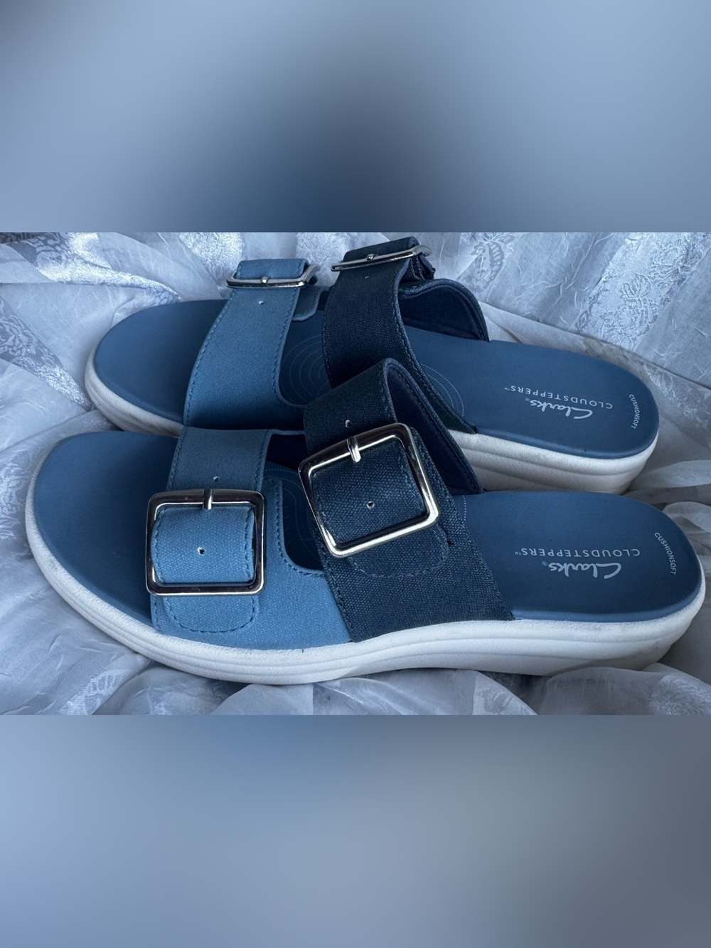 Clarks Cloudsteppers Women’s 9 M Slides Sandals Drift Buckle Denim Summer Wedge